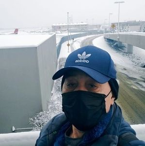 Meet your Posher, Victor